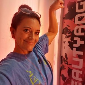 Meet your Posher, Traci